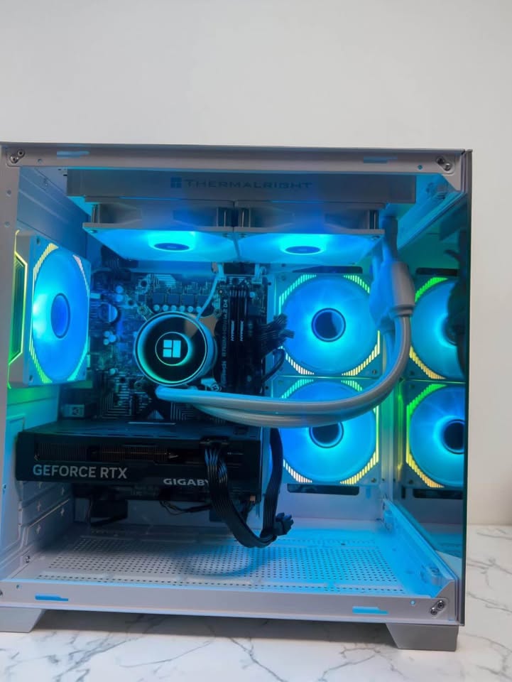 RTX 5060 - RYZEN 7 7700 GAMING PC